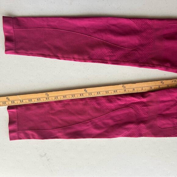 Golds‎ Gym  High-Waisted Seamless Leggings - Picture 7 of 9